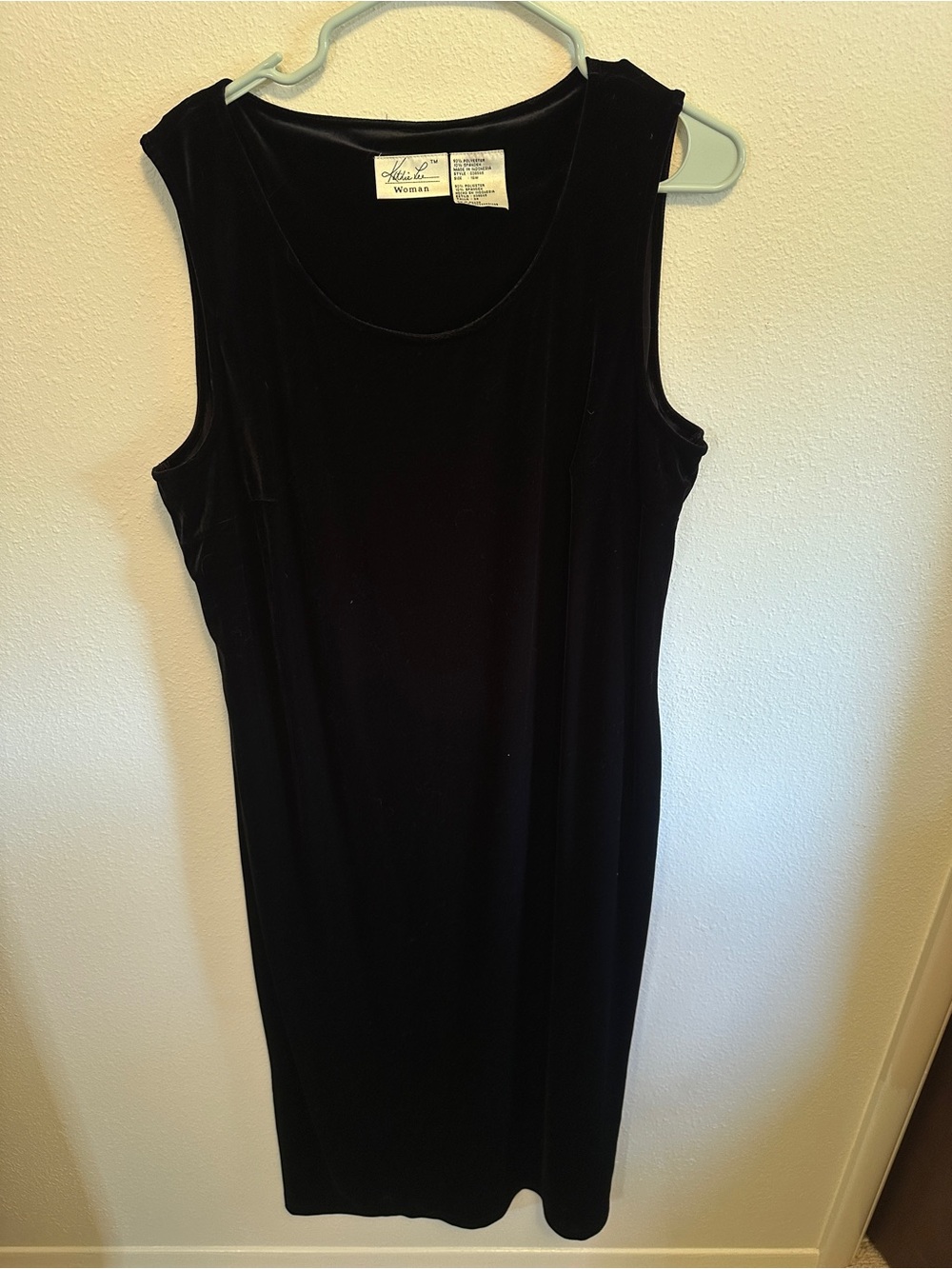 Kathie Lee Collection Black Velvet Scoop Neck Top